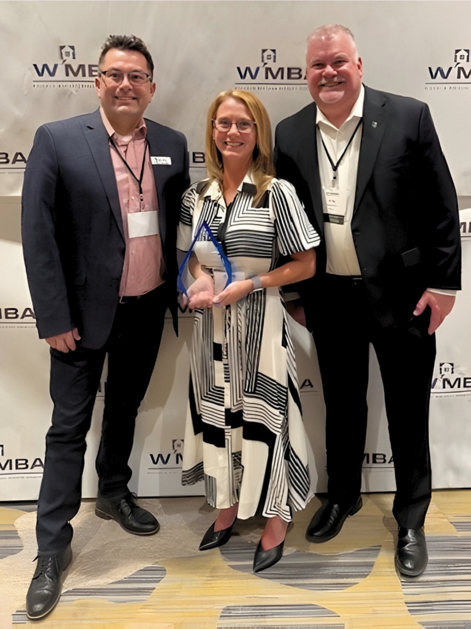 Nicole Kane receives award